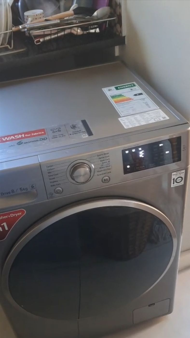 LG washer-dryer showing the IE error code in Edenvale