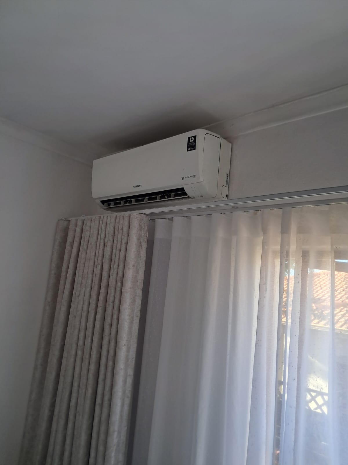 Samsung Digital Inverter wall-mounted aircon back in service after a full service in a Sandton bedroom